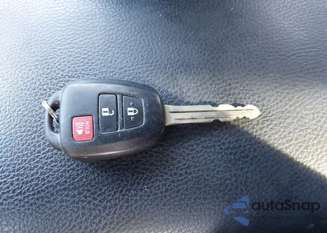 2017 Toyota Rav4 Le из США, поврежденный, VIN 2T3ZFREV2HW372638